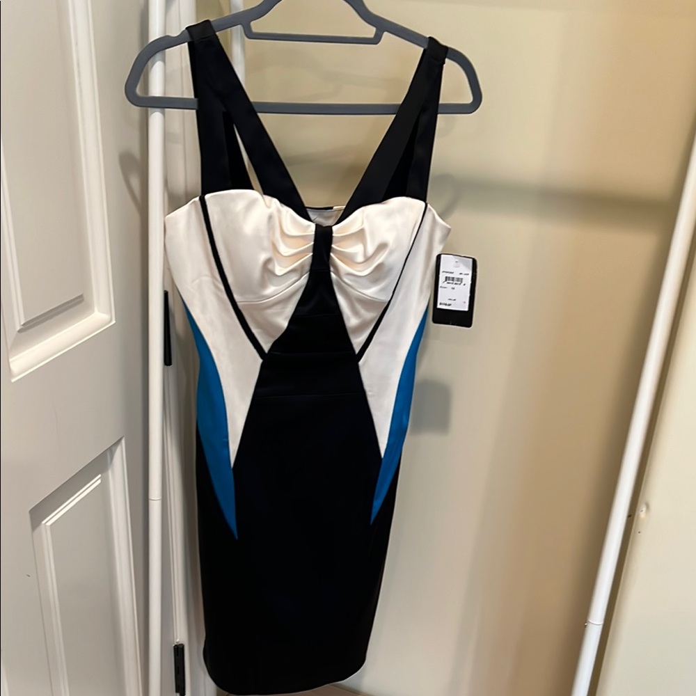 Jax Black and White Bodycon Dress Sweetheart Neckline